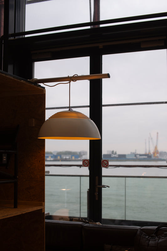 Royal pendant Arne Jacobsen