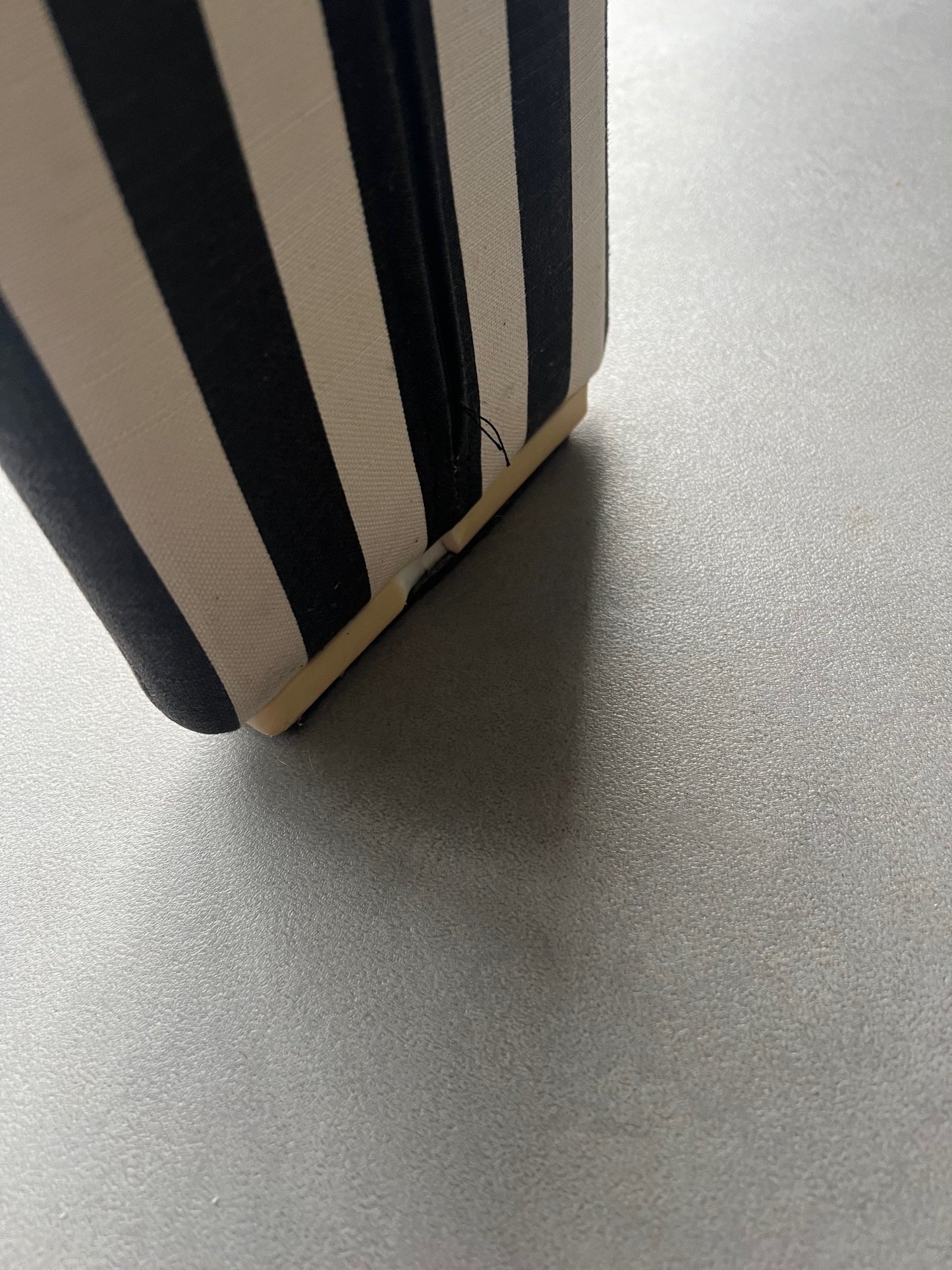 Armchair 004 by Antti Nurmesniemi for Vuokko 80's (rent only)