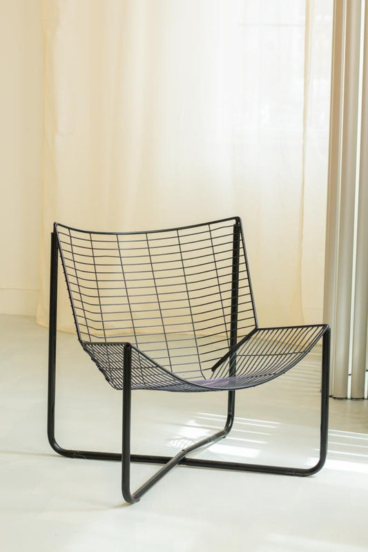 Jarpen wired chair by Niels Gammelgaard