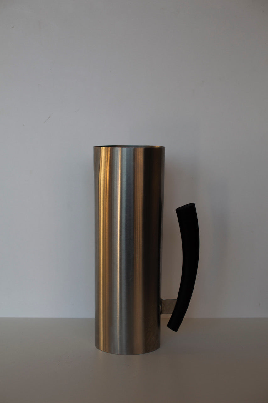 Stainless steel water jug