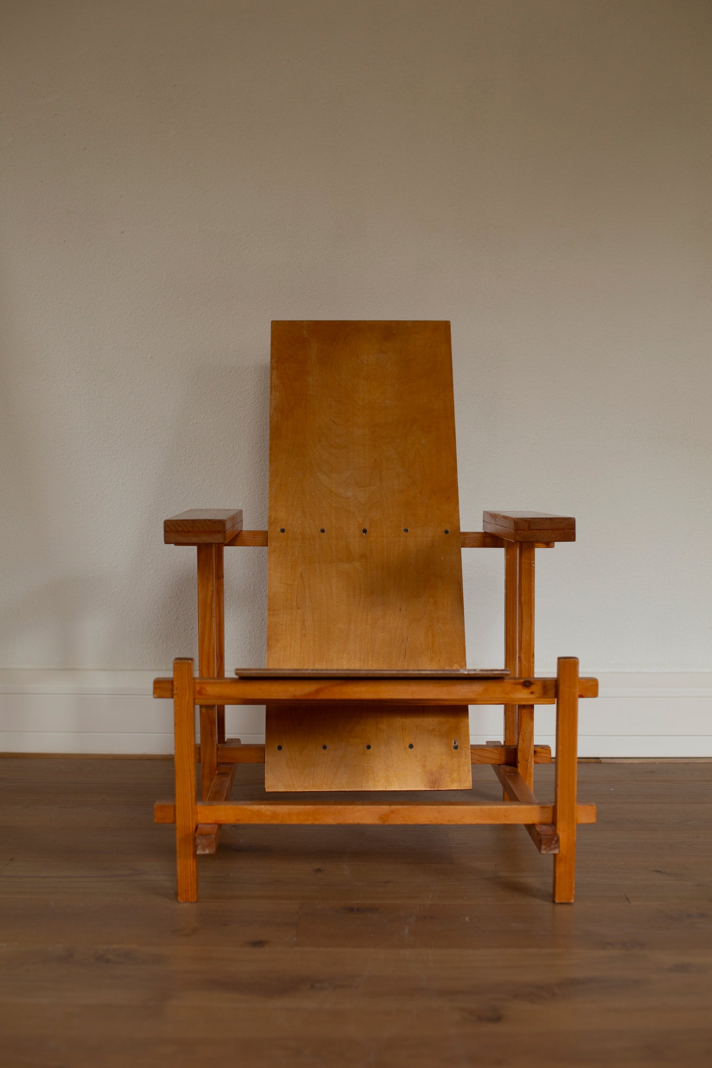 Slatted chair 90's Rietveld inspired