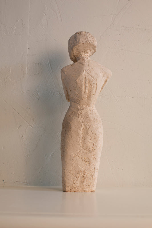 Sculpture woman