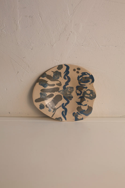 Ceramic bowl / plate