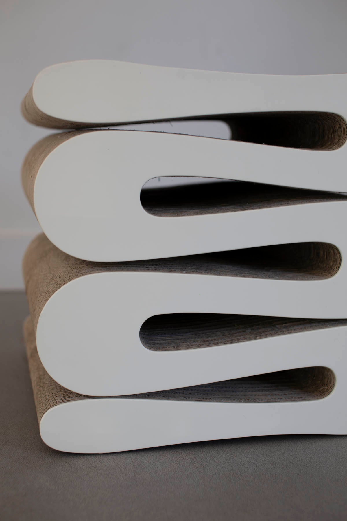 Wiggle stool (rent only)