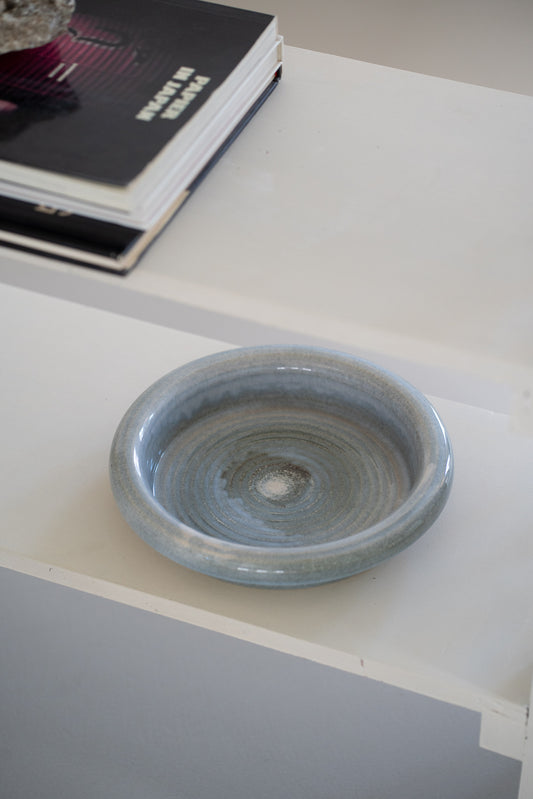 Ceramic decorative plate