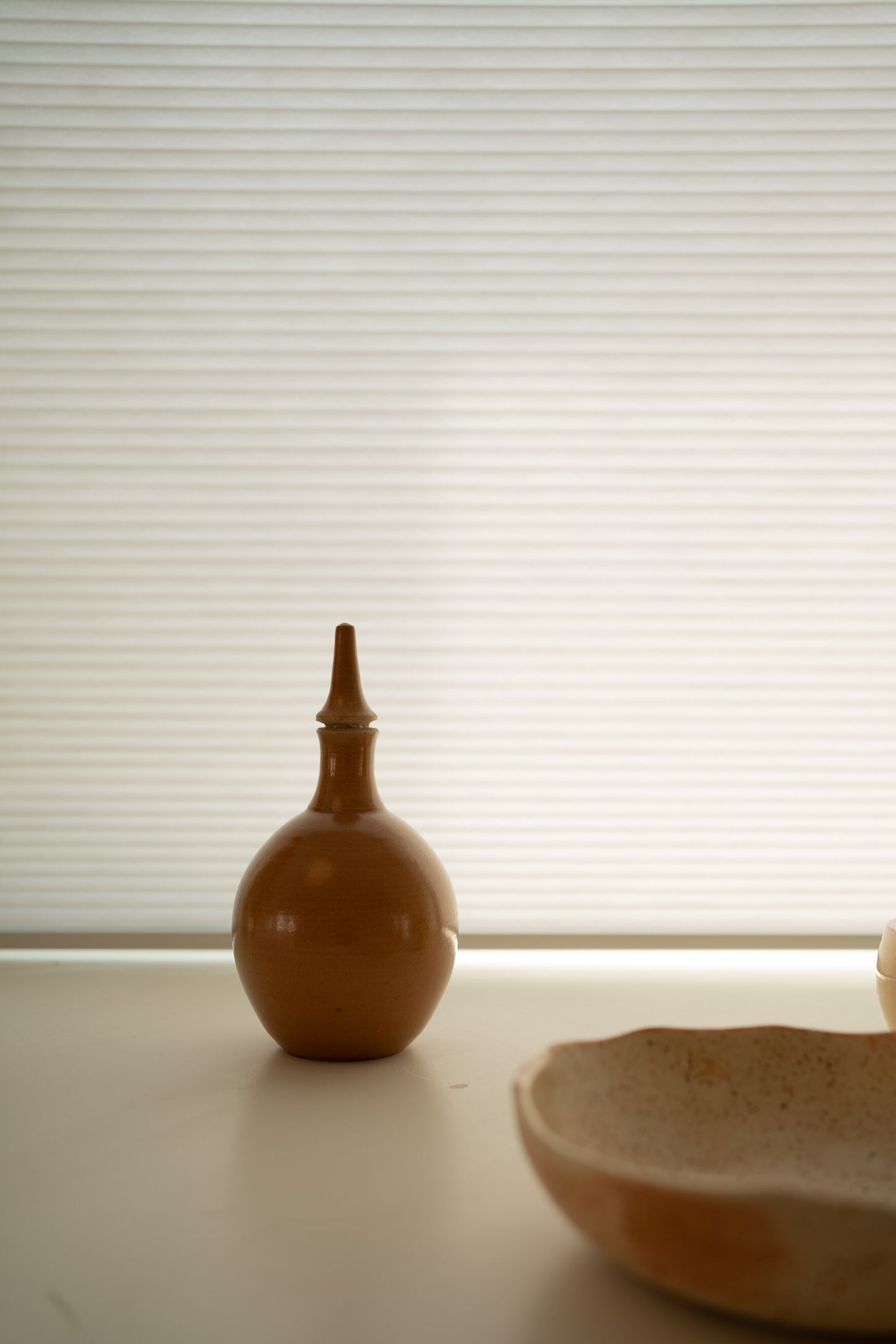 Studio pottery bottle vessel by Janny van Losser