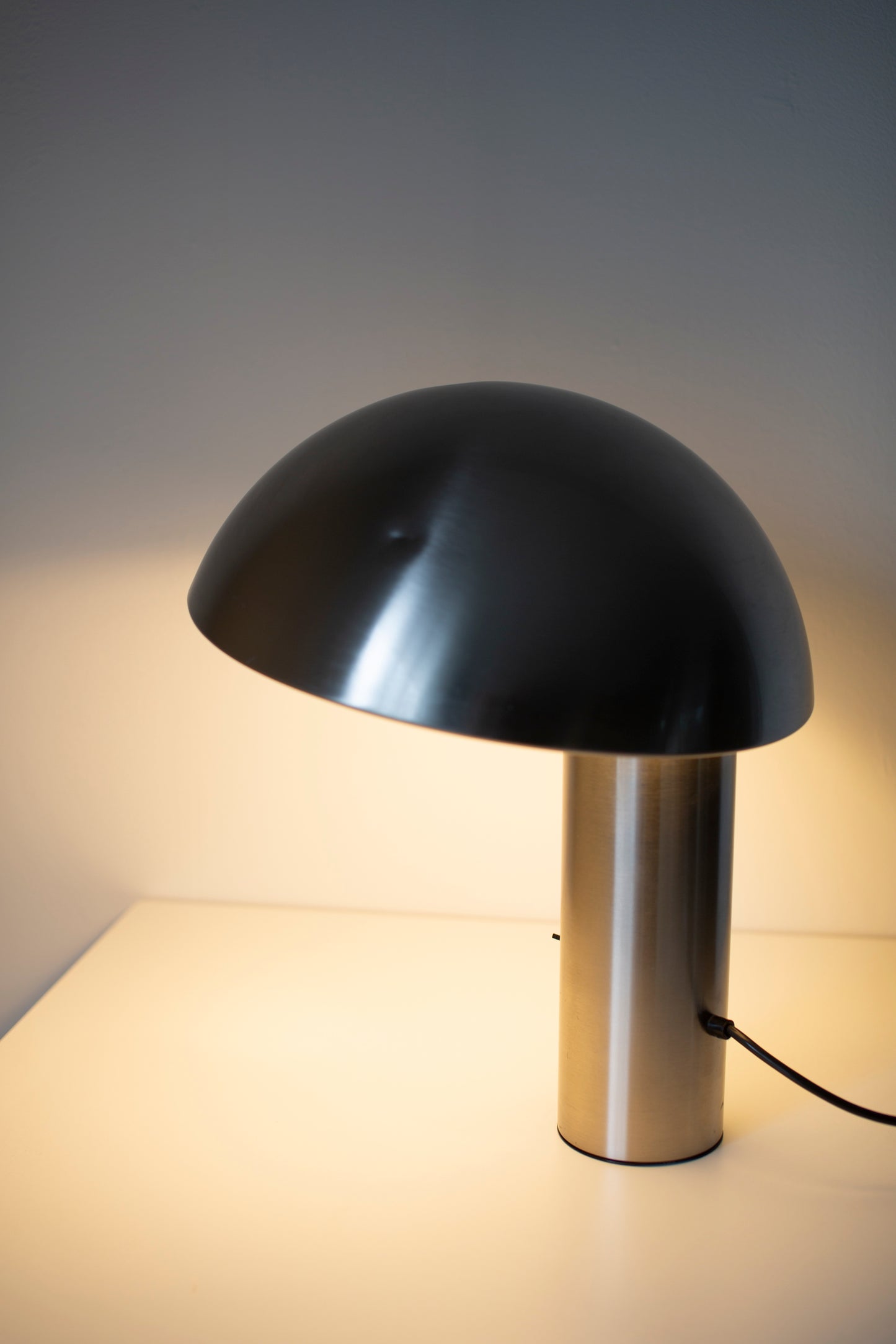 Vaga table lamp by Franca Mirenzi
