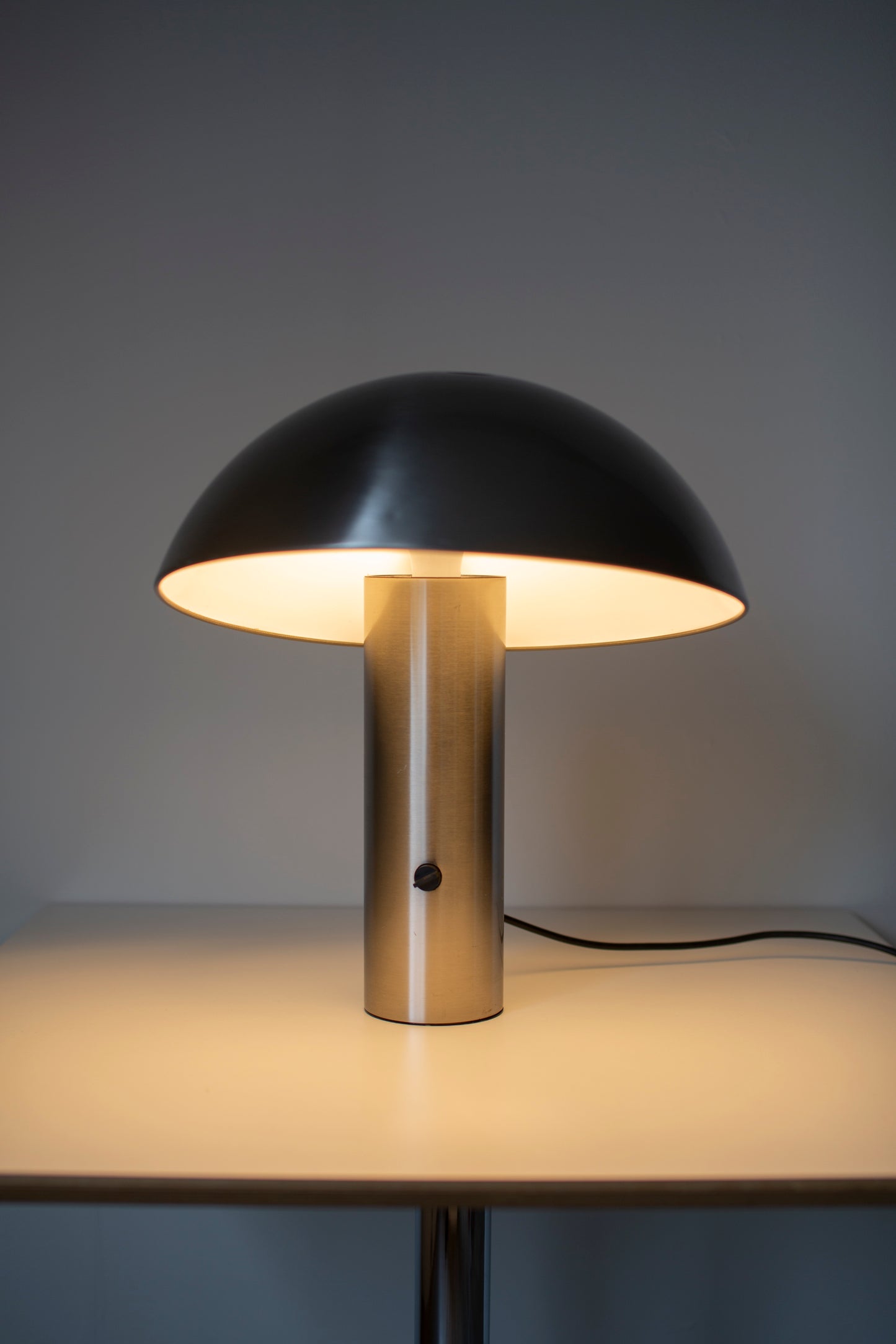 Vaga table lamp by Franca Mirenzi