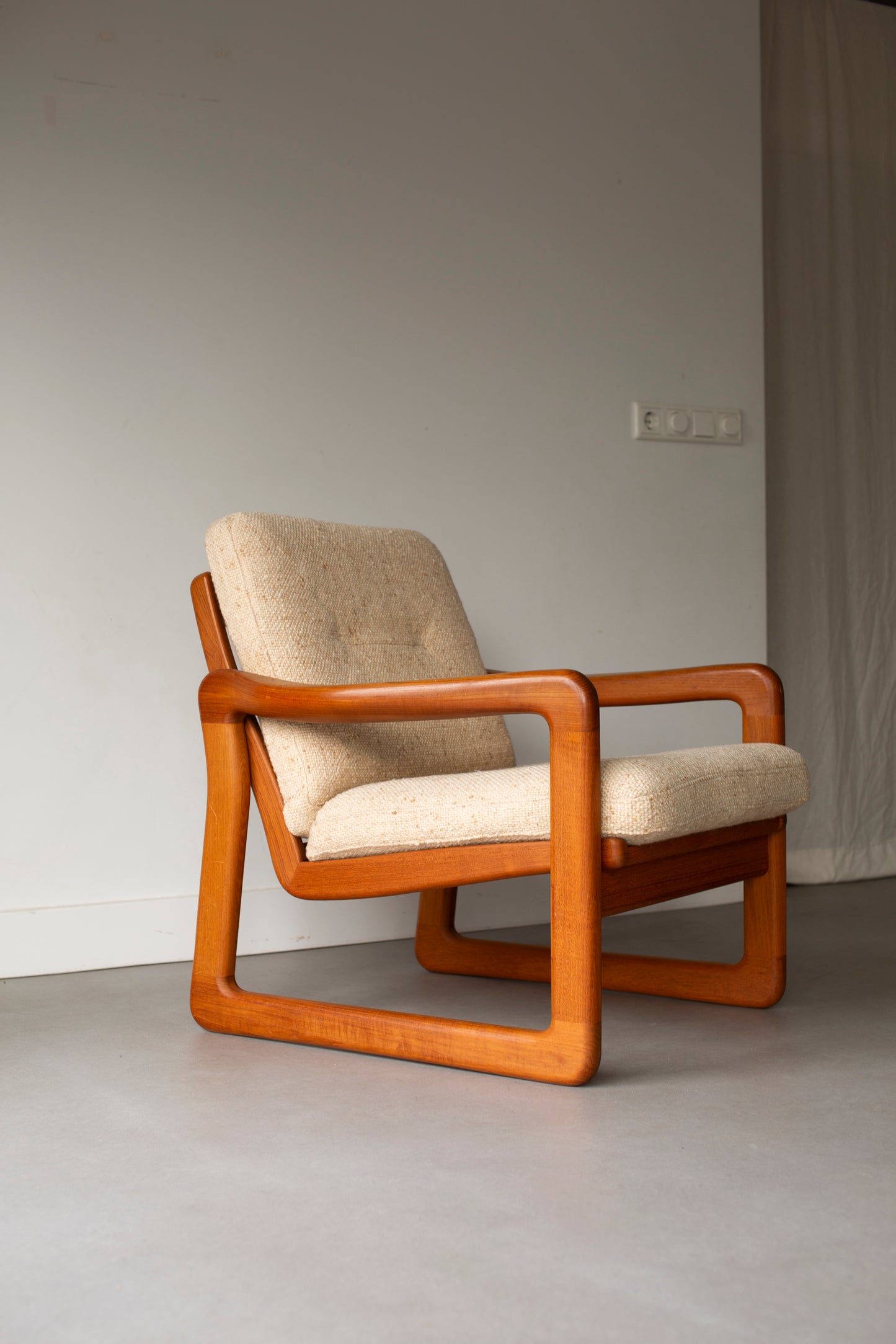Mid-century chair EMC Furniture 60's