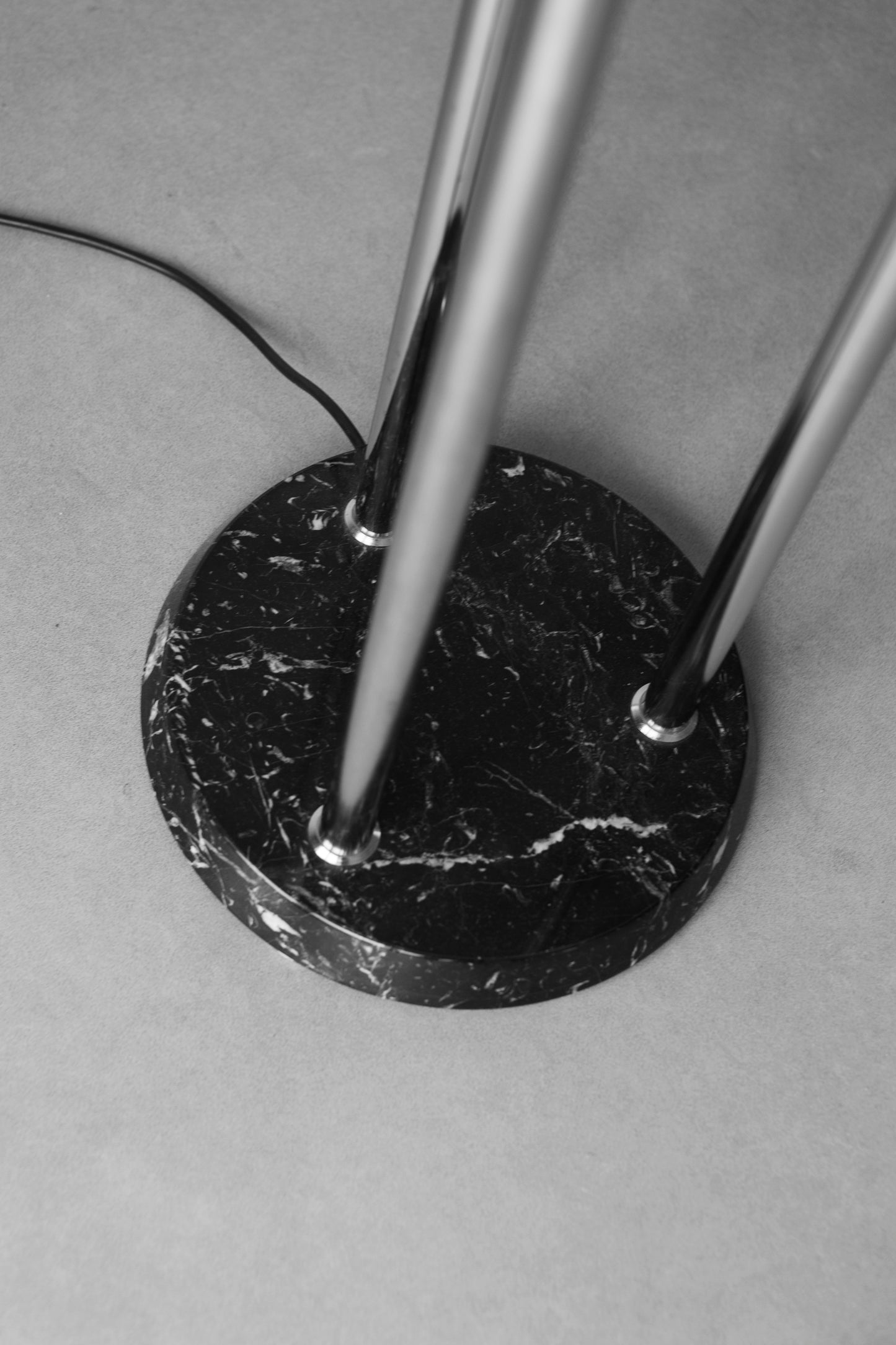 Arianna floorlamp by Bruno Gecchelin 70's