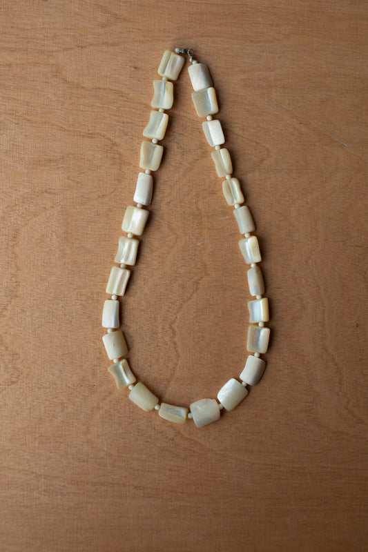 The Mother Pearl Necklace