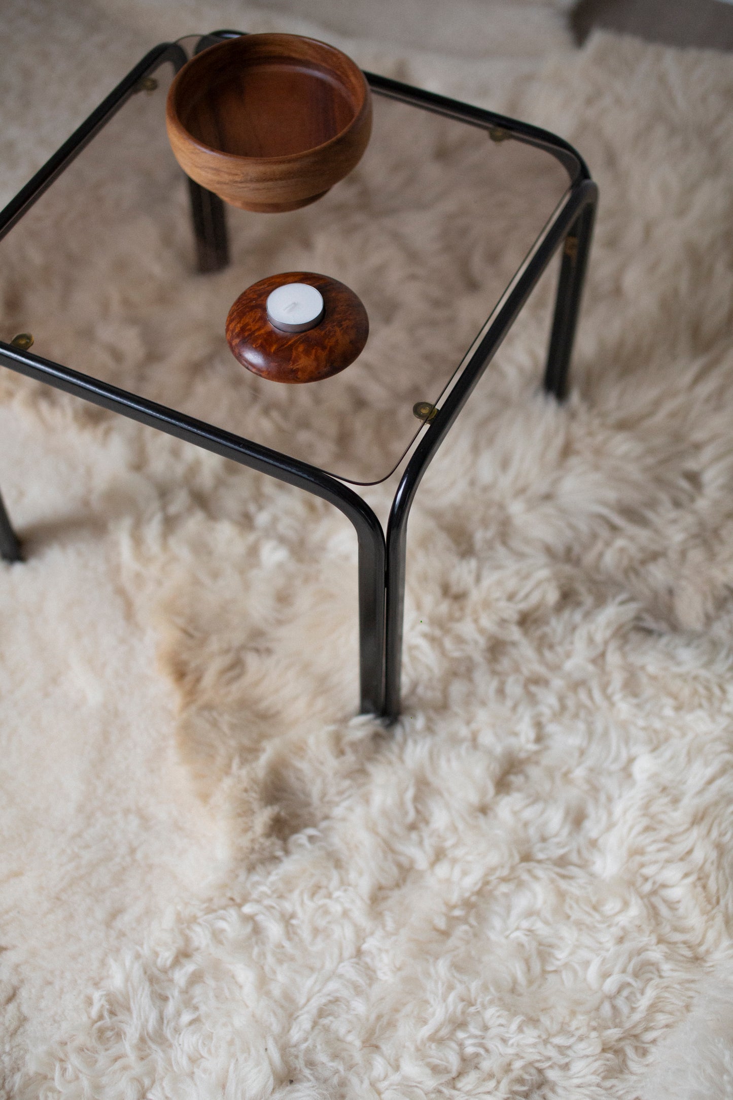 Side table smoked glass
