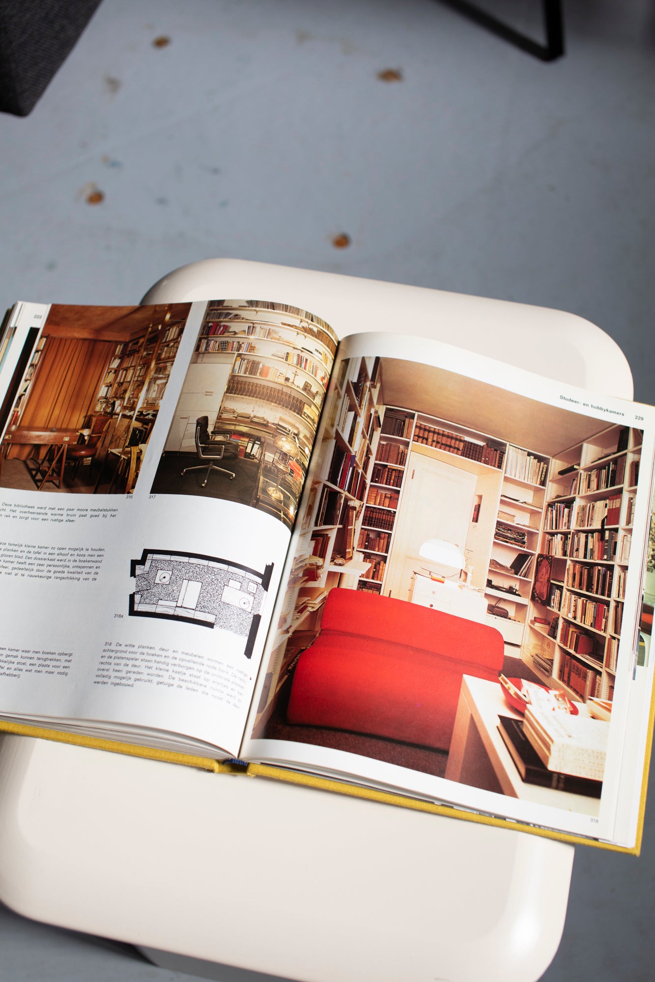 Interior design book Gaade's nieuwe interieurboek (Dutch) 1975