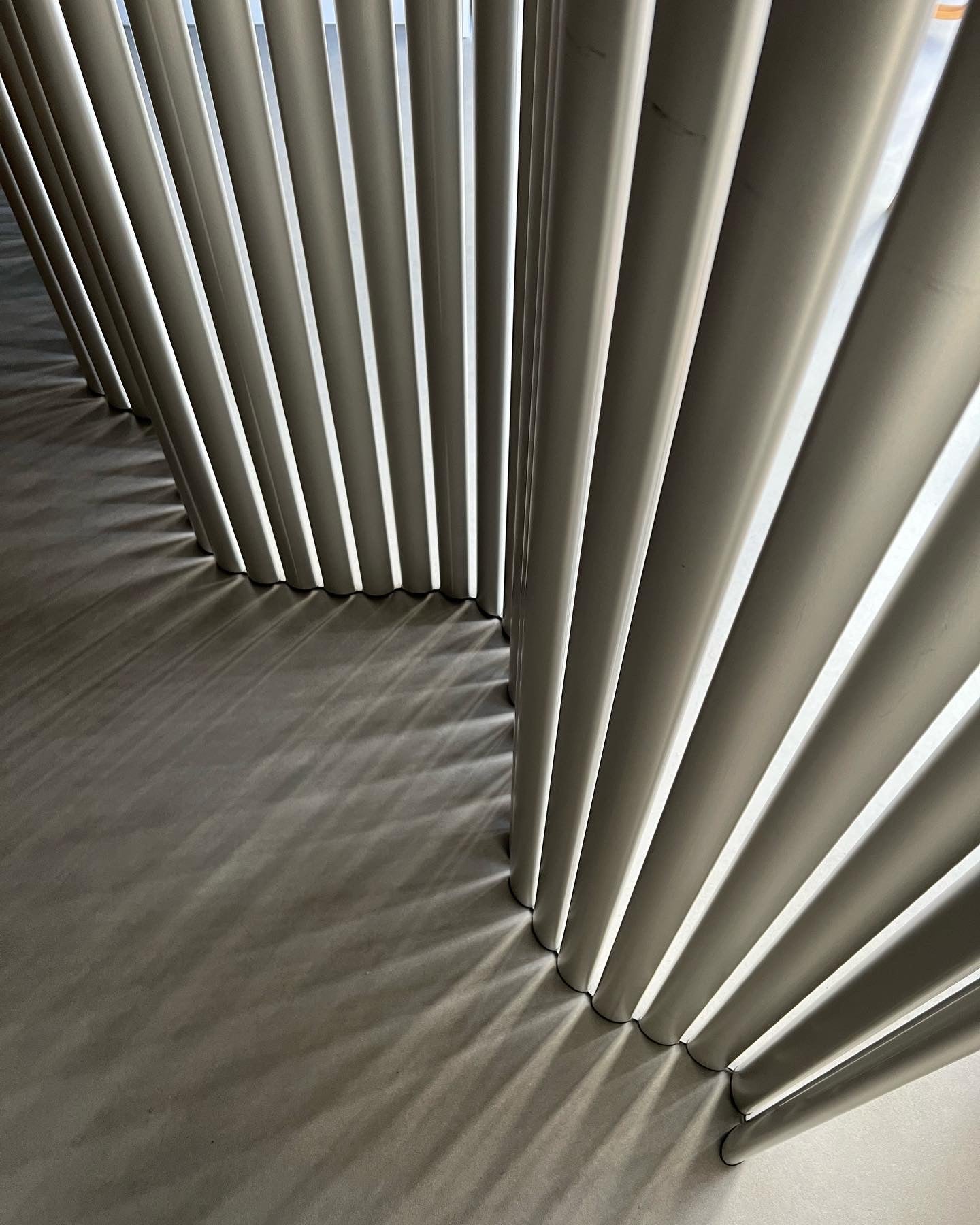 roomdivider 'Viper' by Hans Sandgren Jakobsen