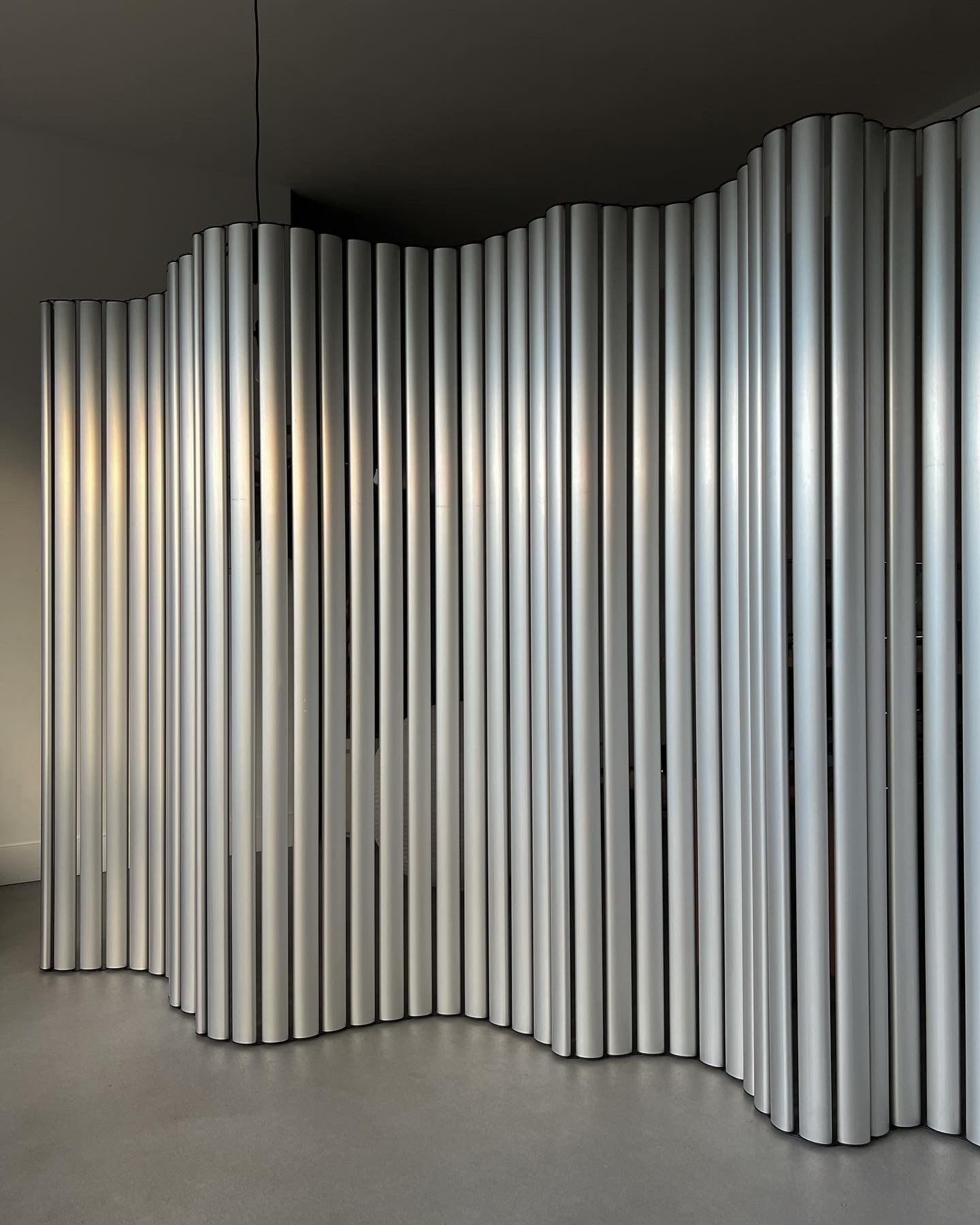 roomdivider 'Viper' by Hans Sandgren Jakobsen