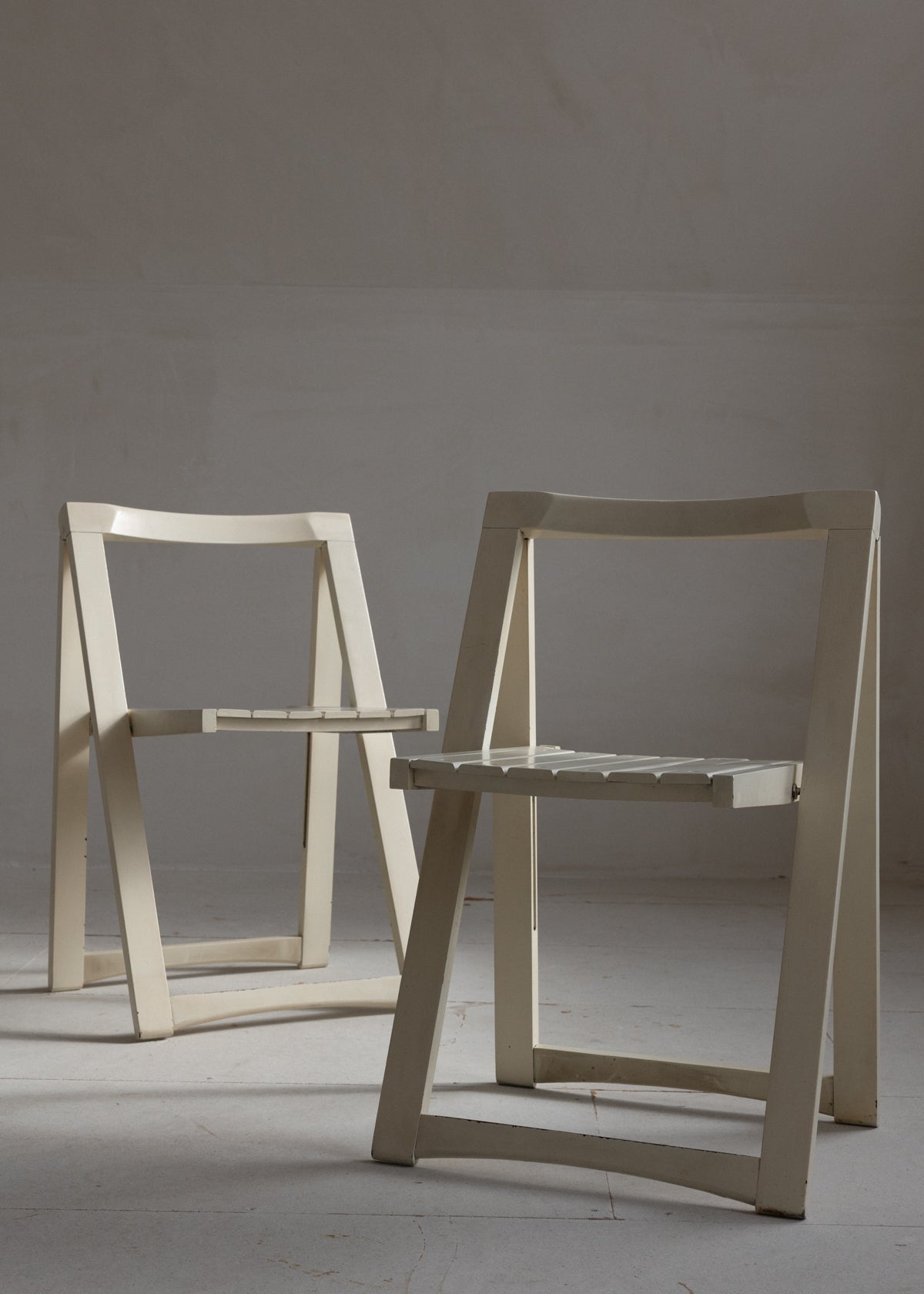 2 x Trieste folding chairs by Aldo Jacober (set)