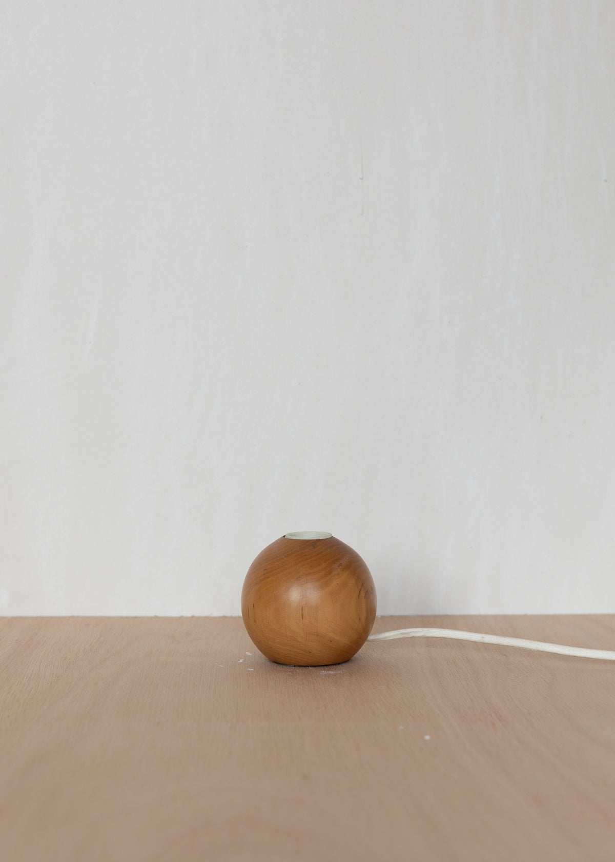 Wooden ball lamp small