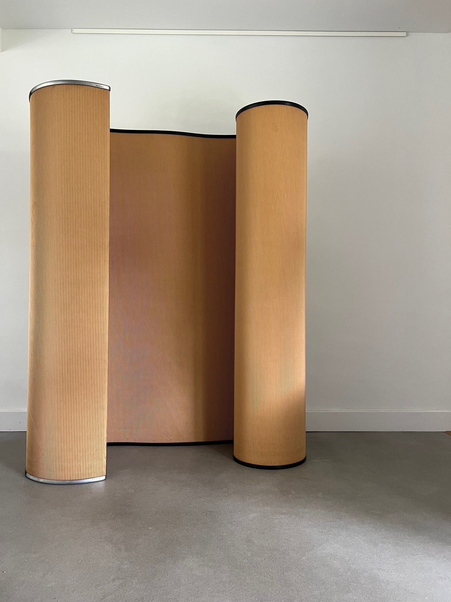 Baleri Italia (cardboard)screen / divider (rent-only)