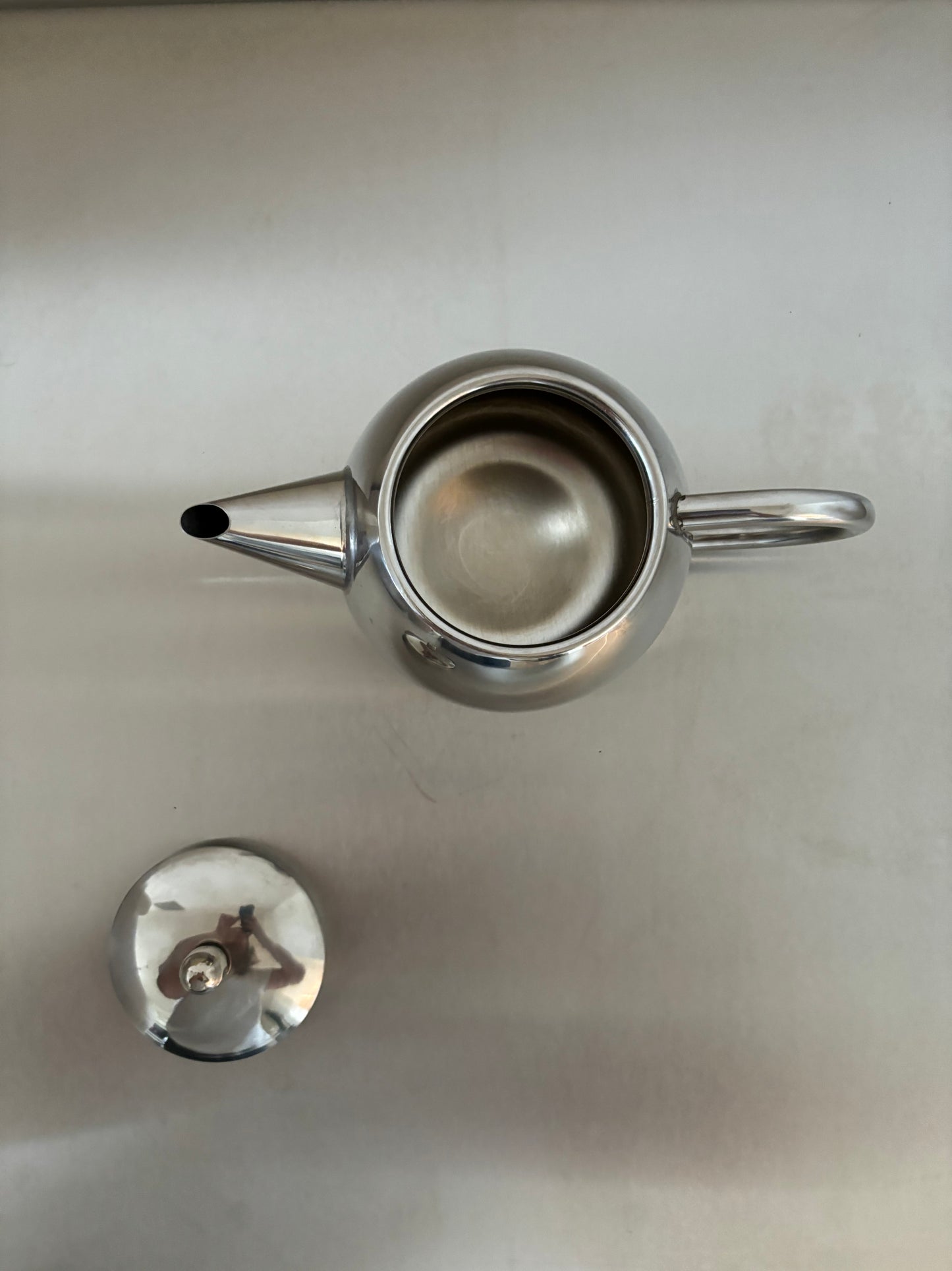 Stainless steel tea pot