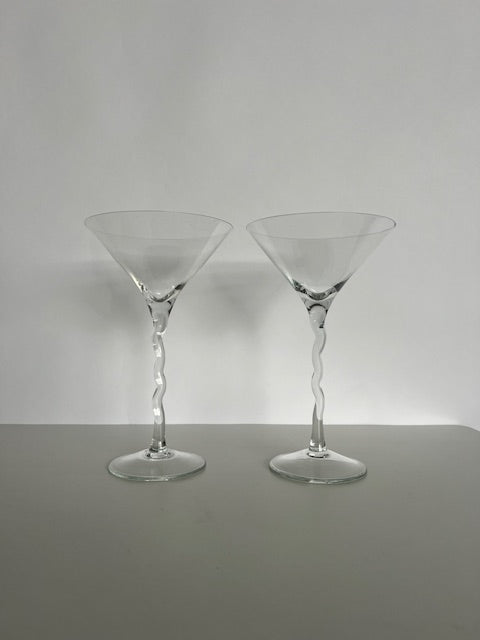 Swirl cocktail glasses (set of 2)