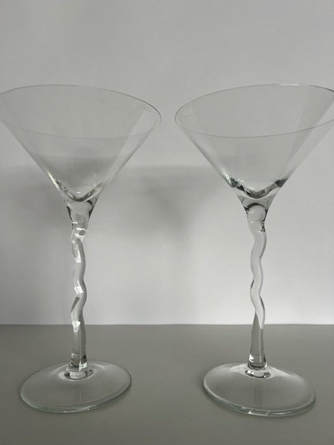 Swirl cocktail glasses (set of 2)