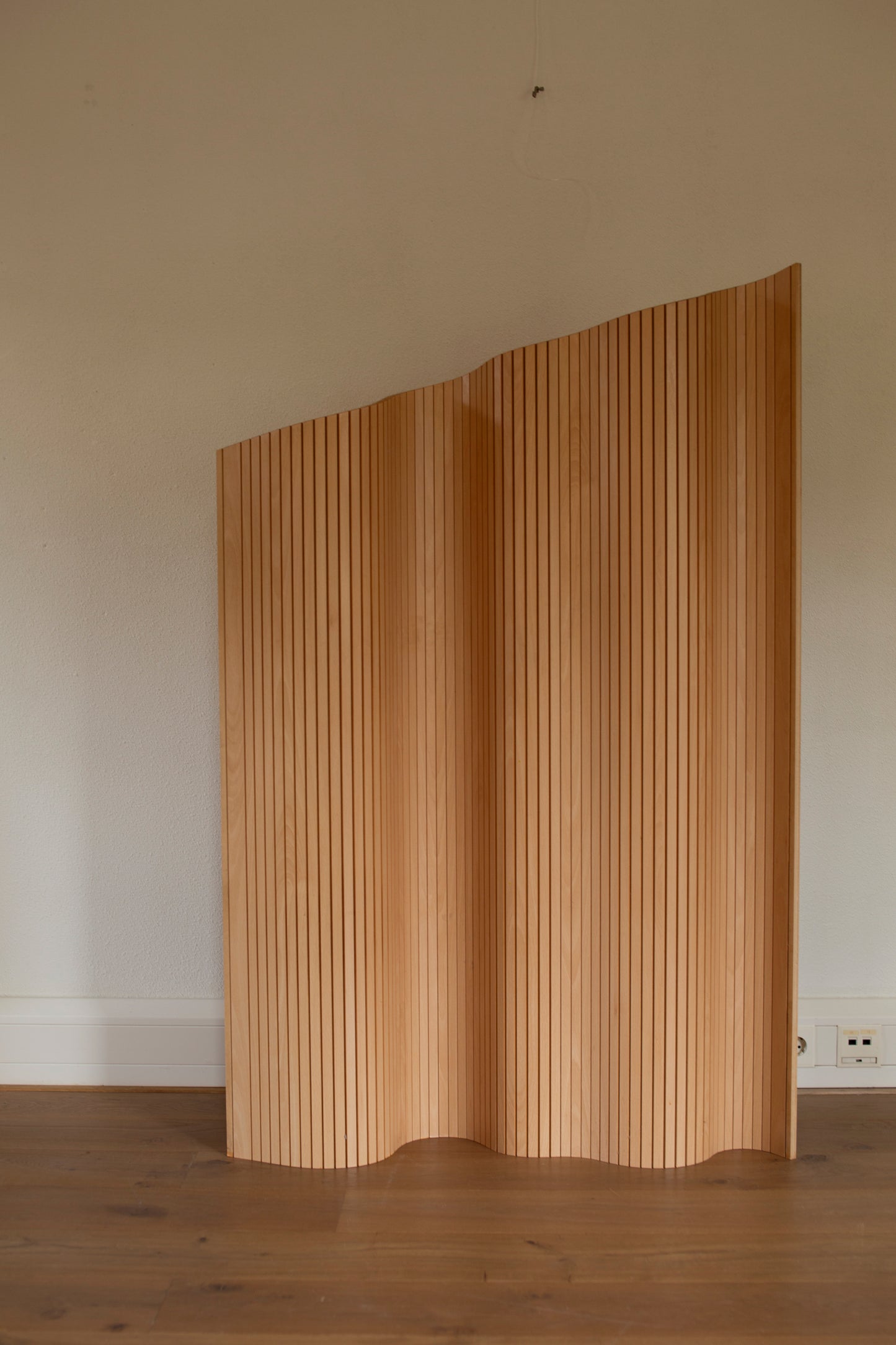 Folding screen Alvar Aalto style