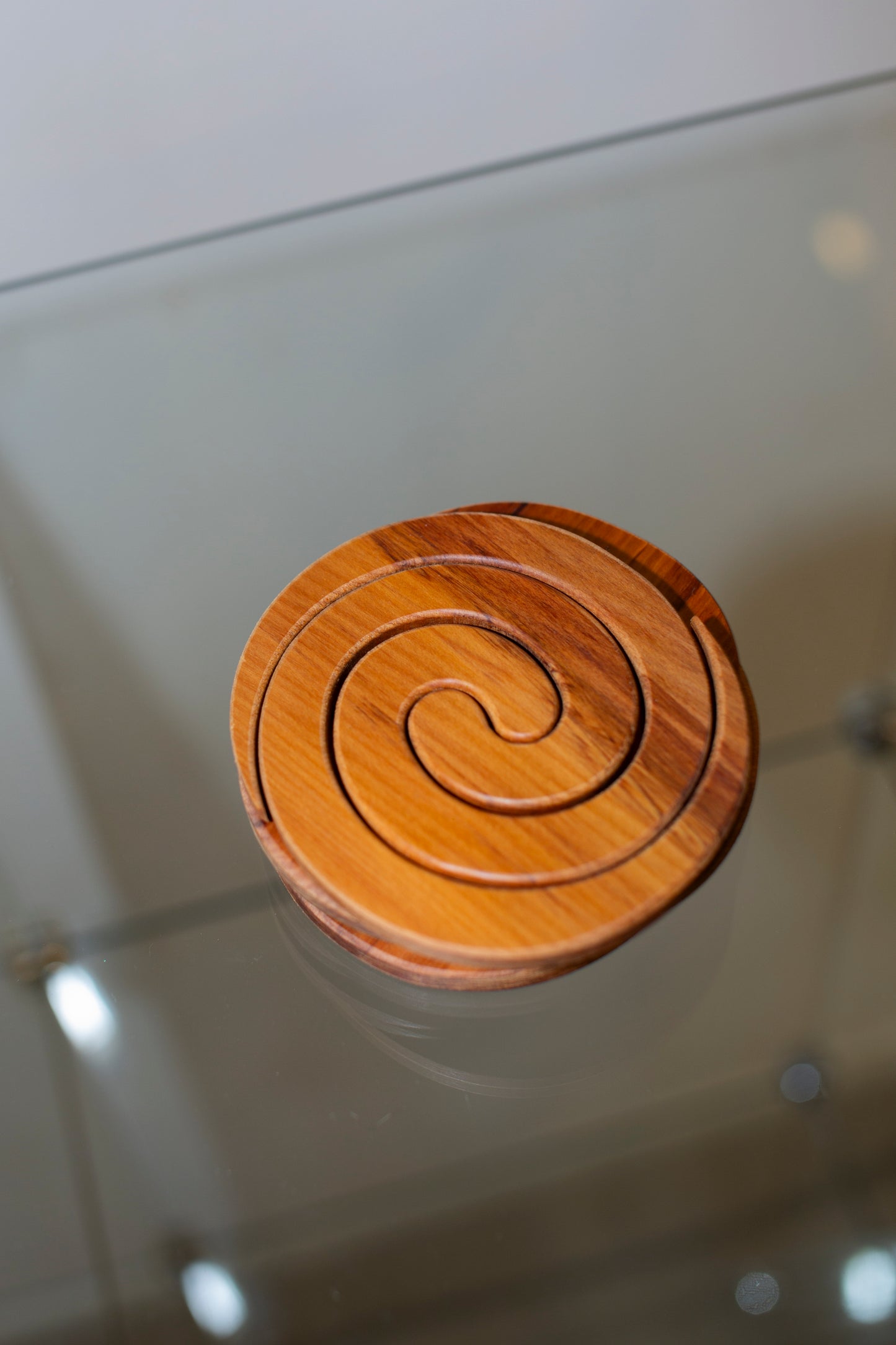 Wooden swirl coaster set of 4