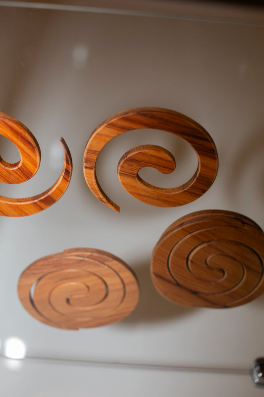 Wooden swirl coaster set of 4