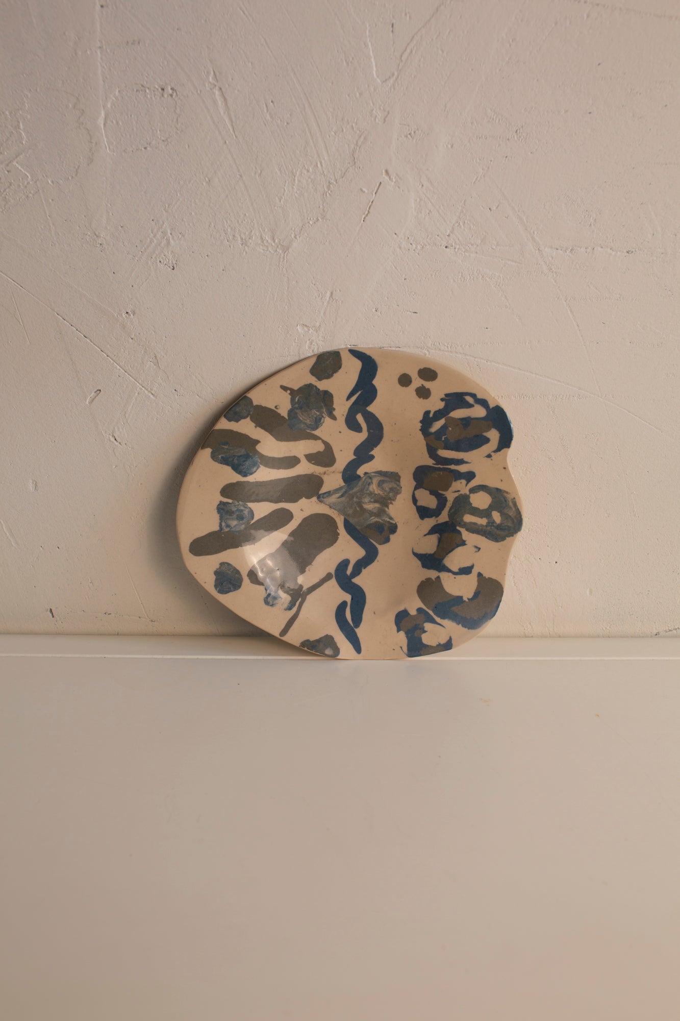 Ceramic bowl / plate