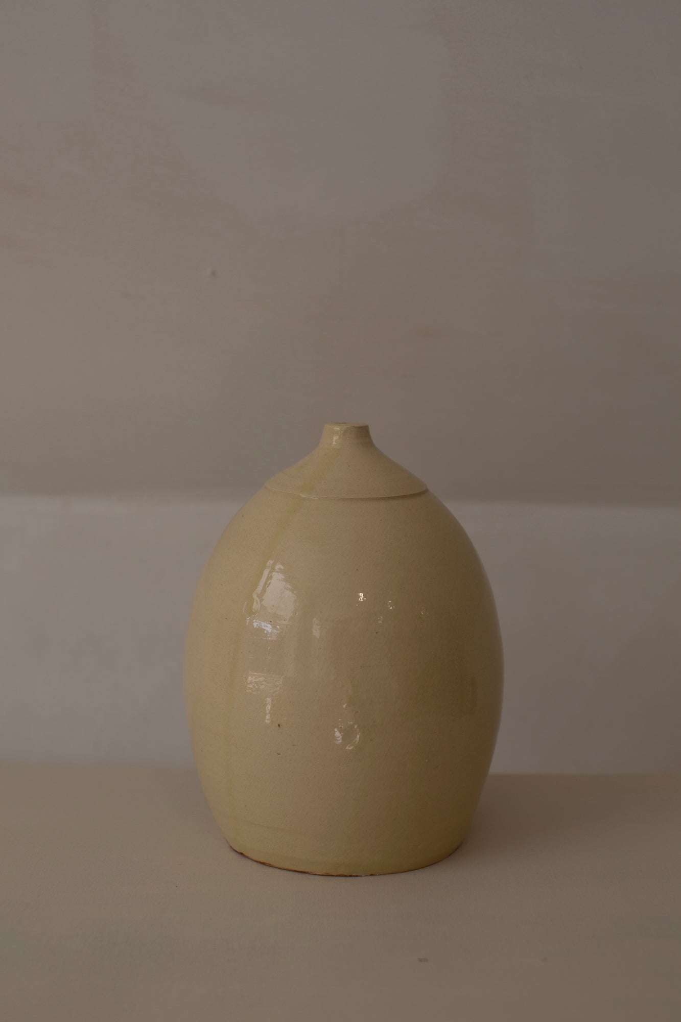 Ceramic butter yellow object / vase