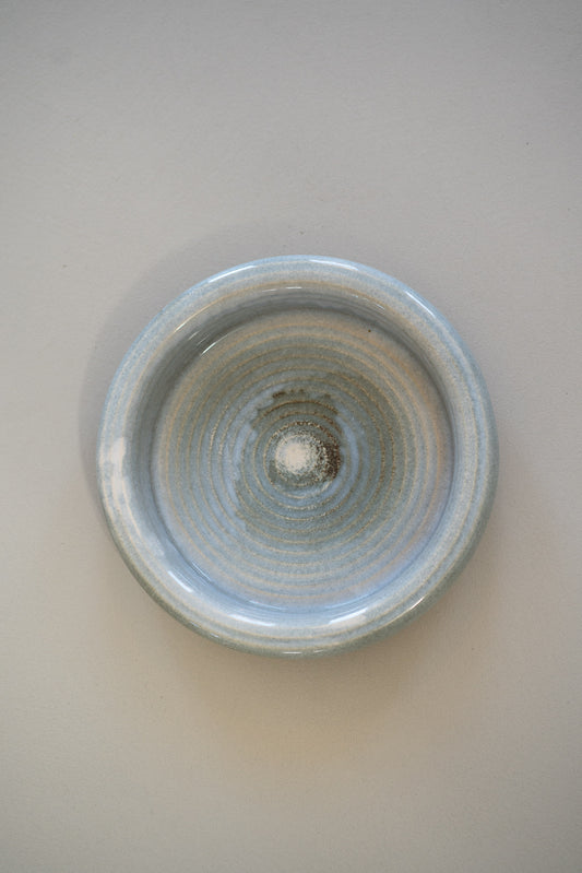 Ceramic decorative plate