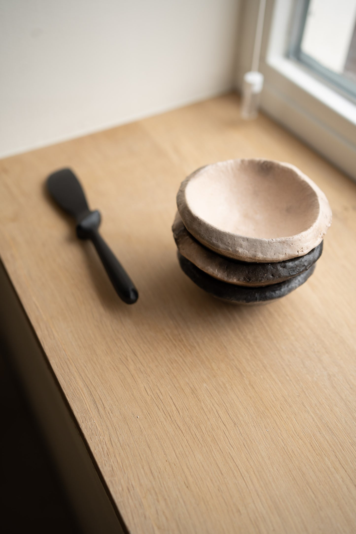 Set of 3  ceramic small bowls