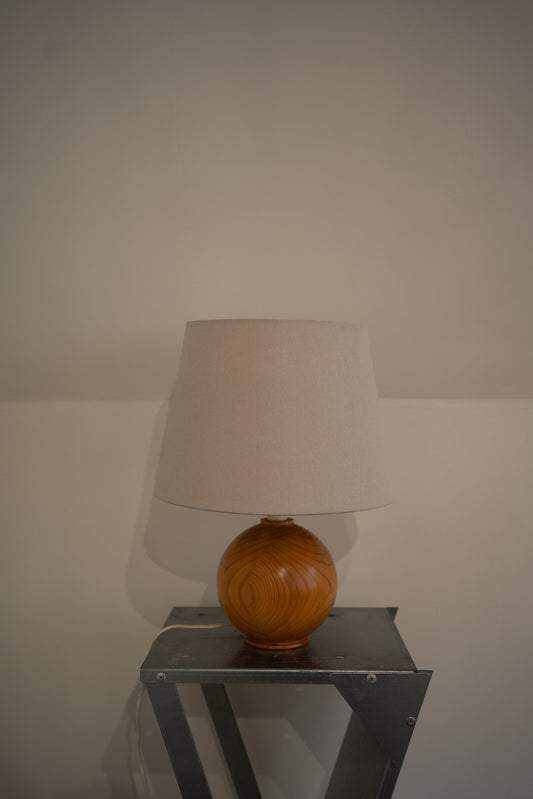 Table lamp wooden ball