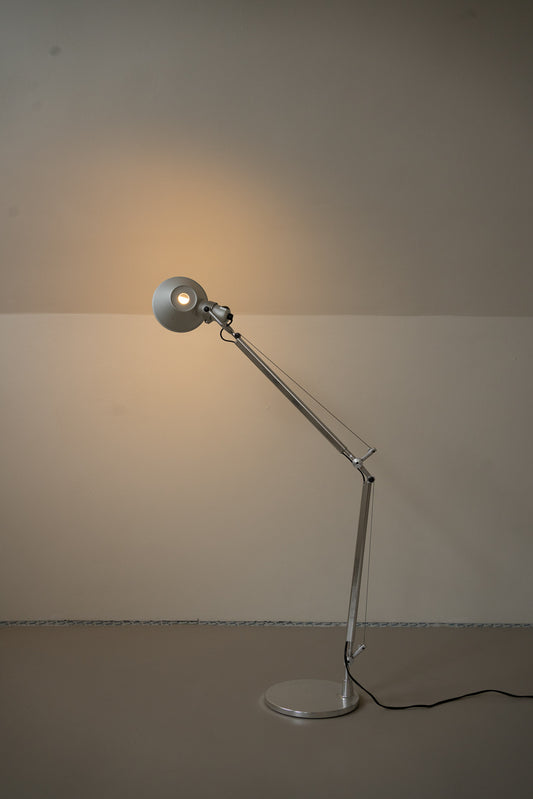 Artemide tolomeo midi table lamp – aluminium