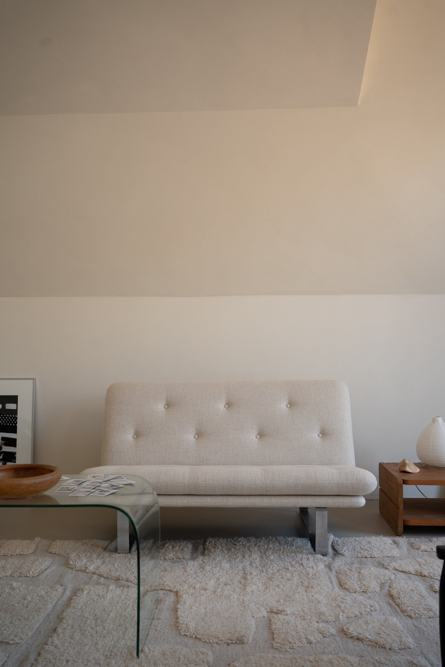 Mid-Century Modern Artifort C684 Compact 2-Seater Sofa / Loveseat by Kho Liang Ie