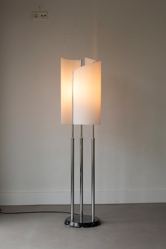 Arianna floorlamp by Bruno Gecchelin 70's