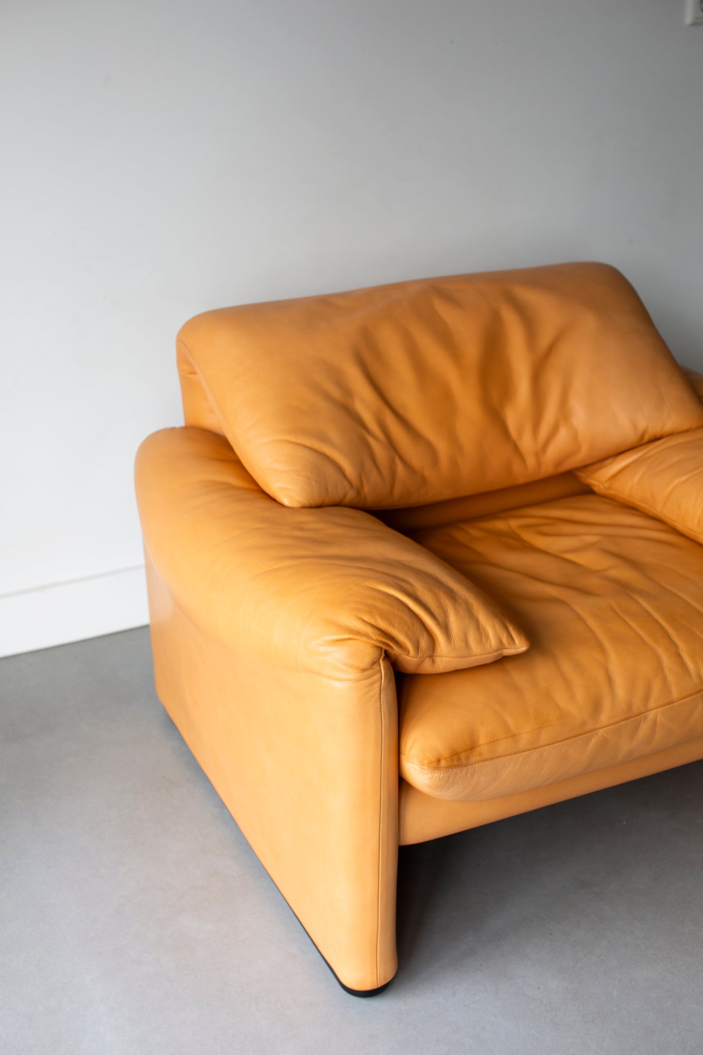 Maralunga 1-seater cognac leather 90's