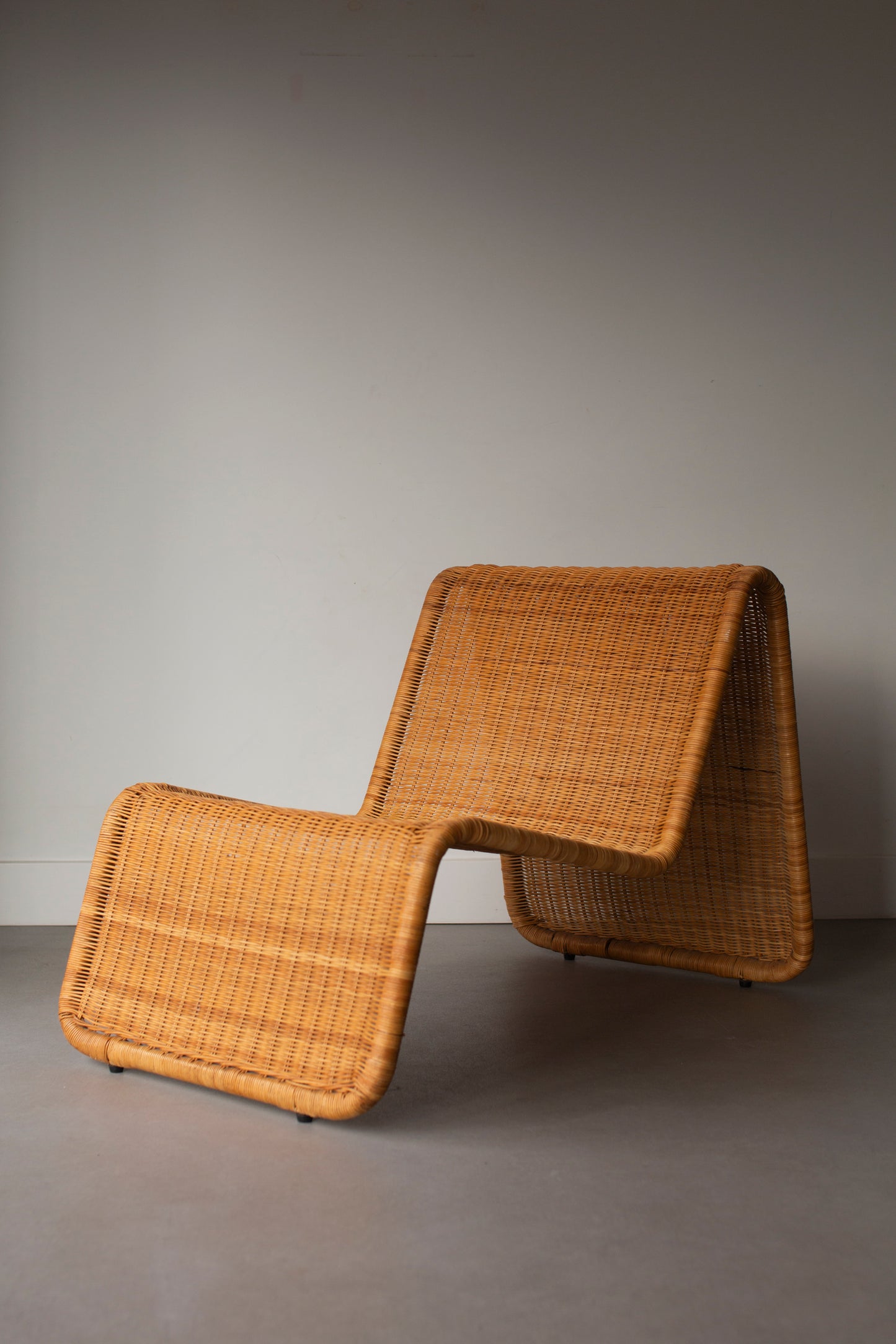 Hestra rattan lounge chair 80's (rent only)