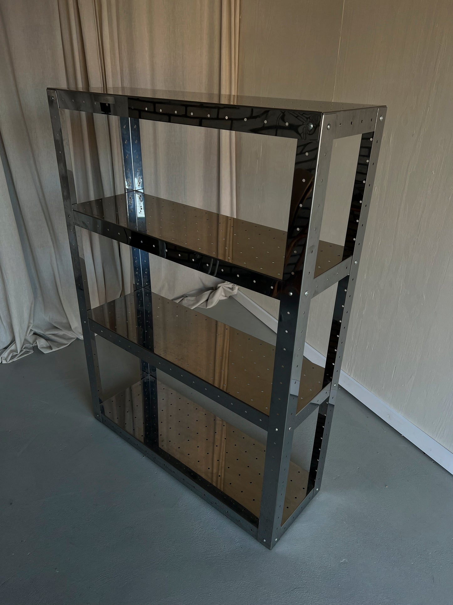 Steel shelving system