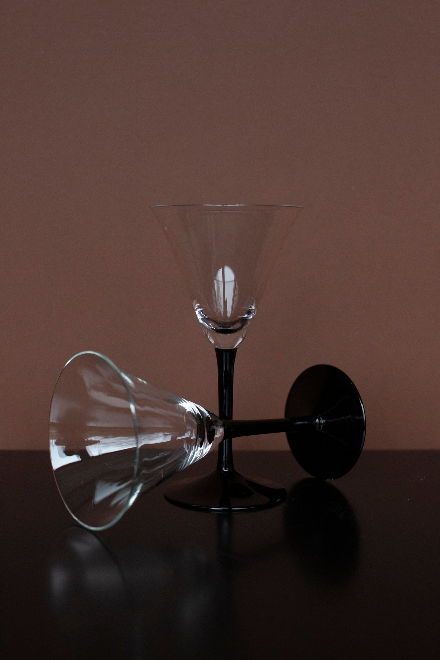 Festive martini glasses (set)