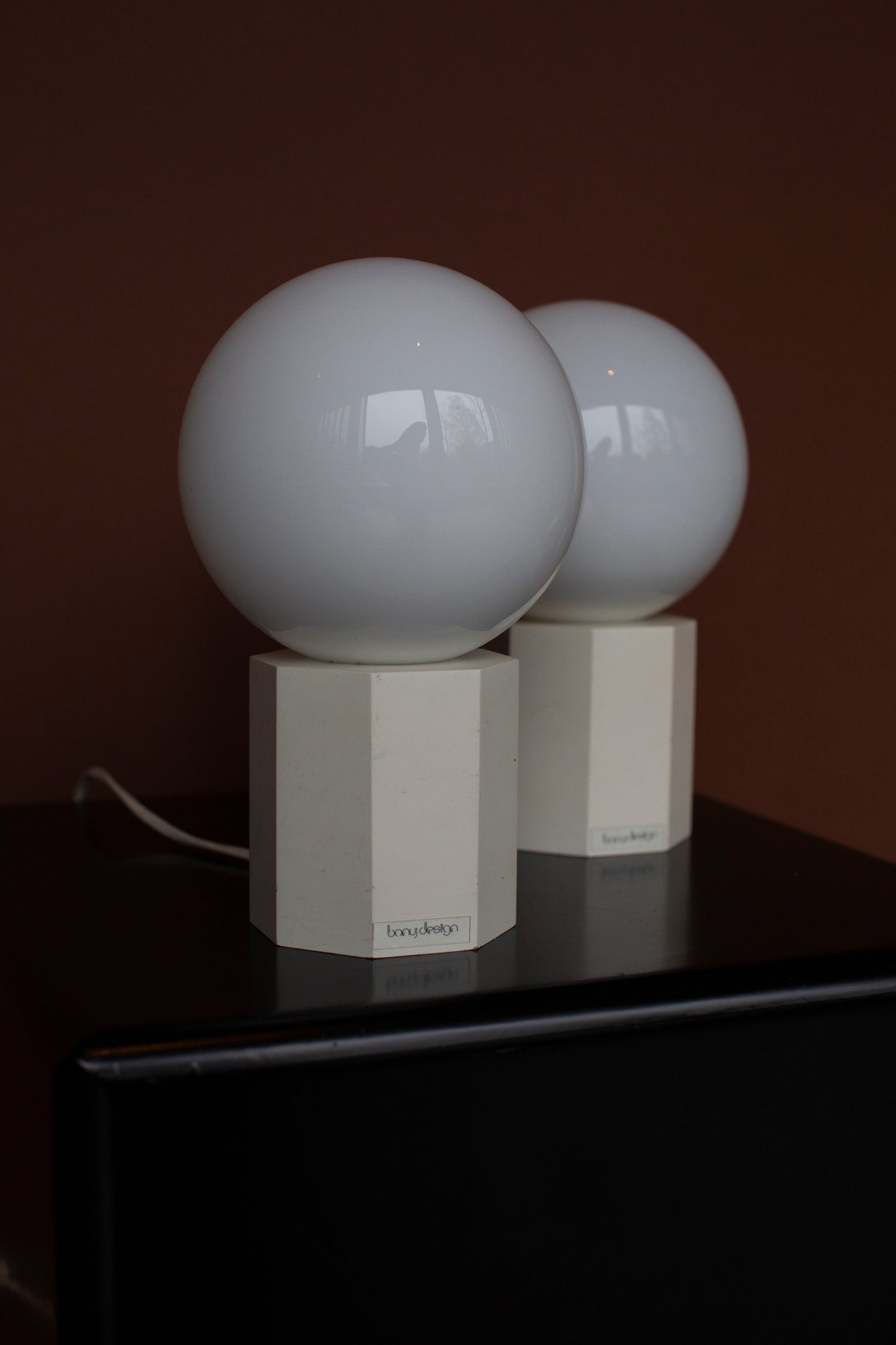 Bony design table lamp