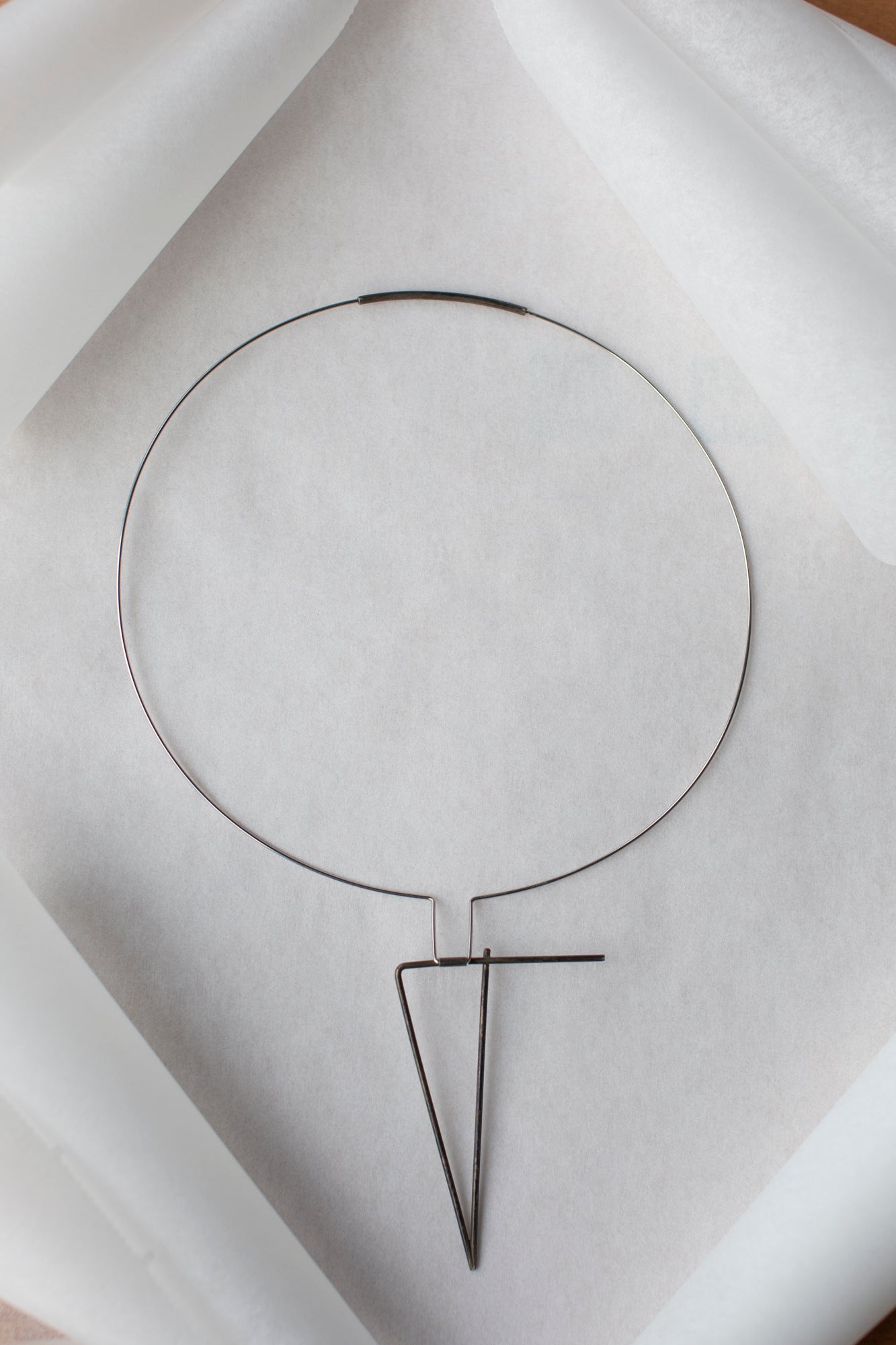 The Geometric Wire Necklace