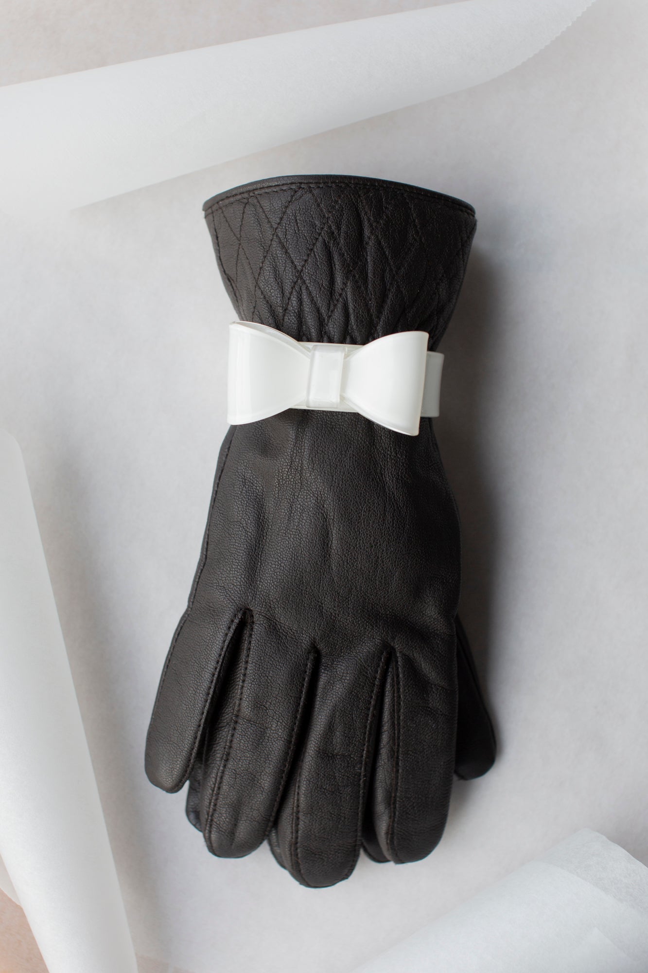 The Bow Sculpt Bracelet