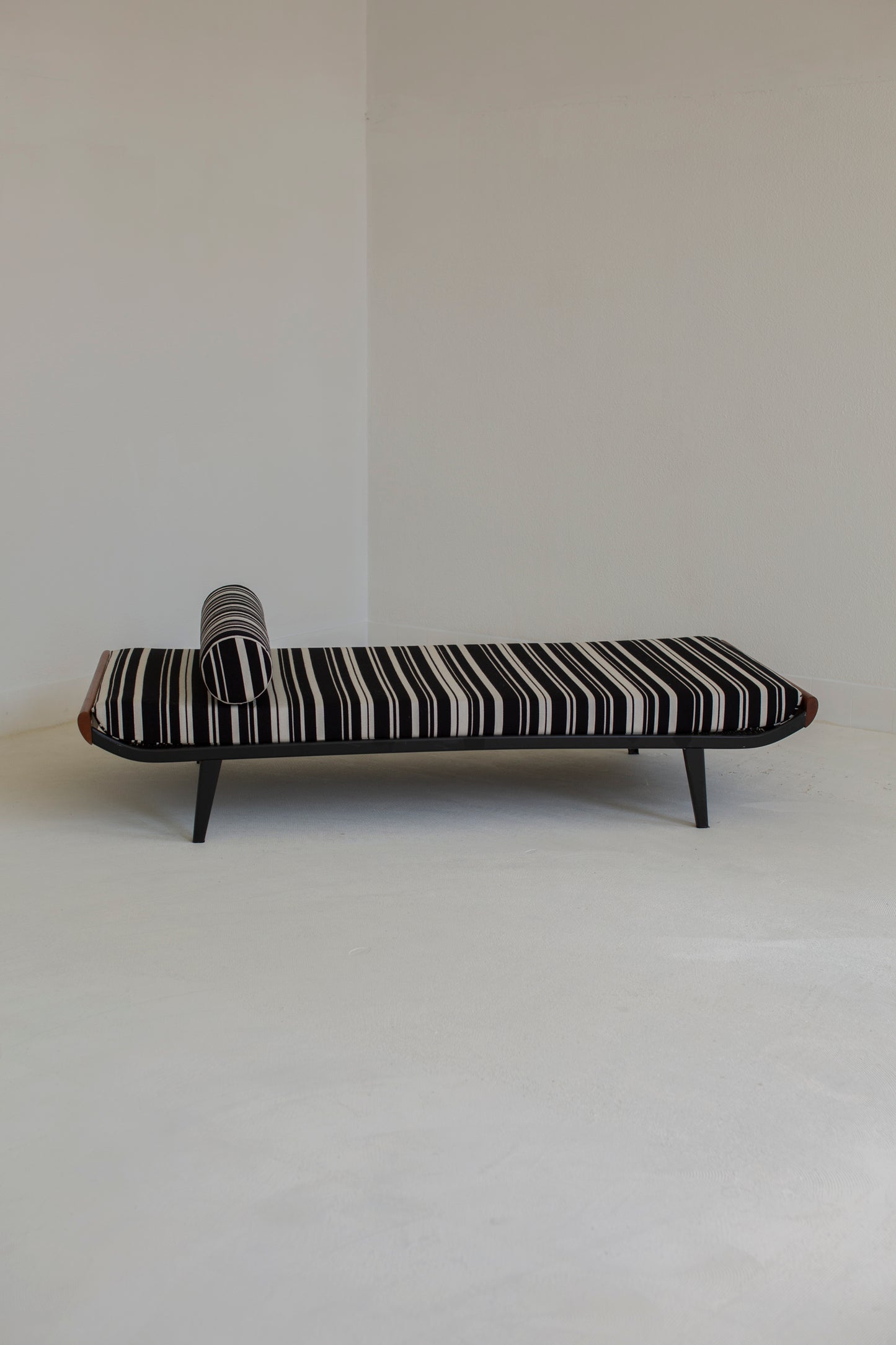 Cleopatra Auping daybed