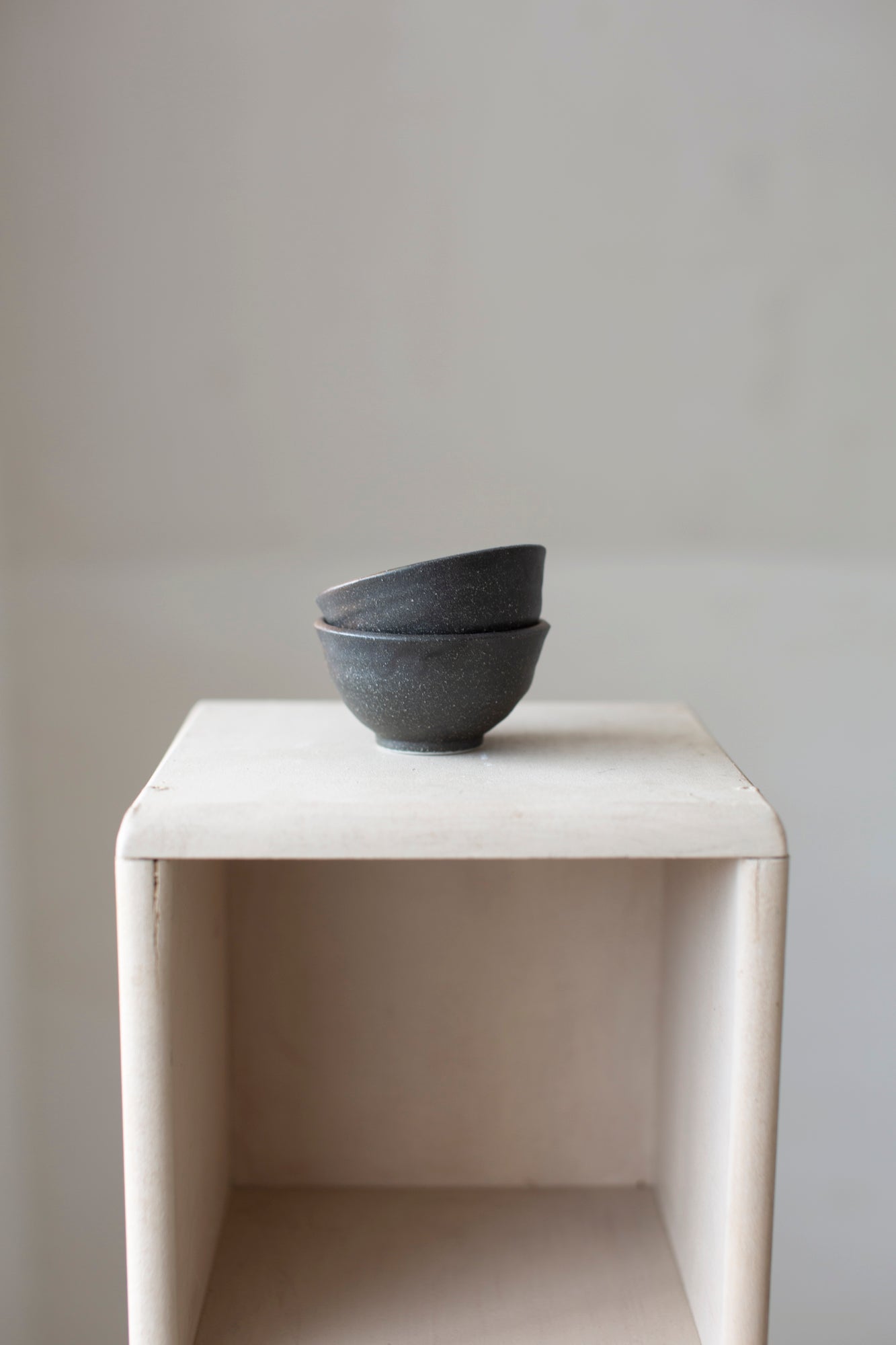 Very small ceramic bowls (set)