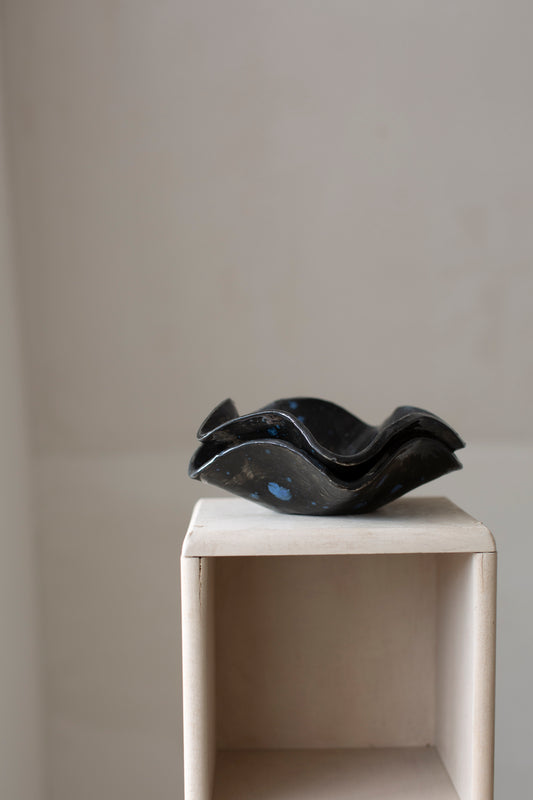 Ceramic wavy bowl set