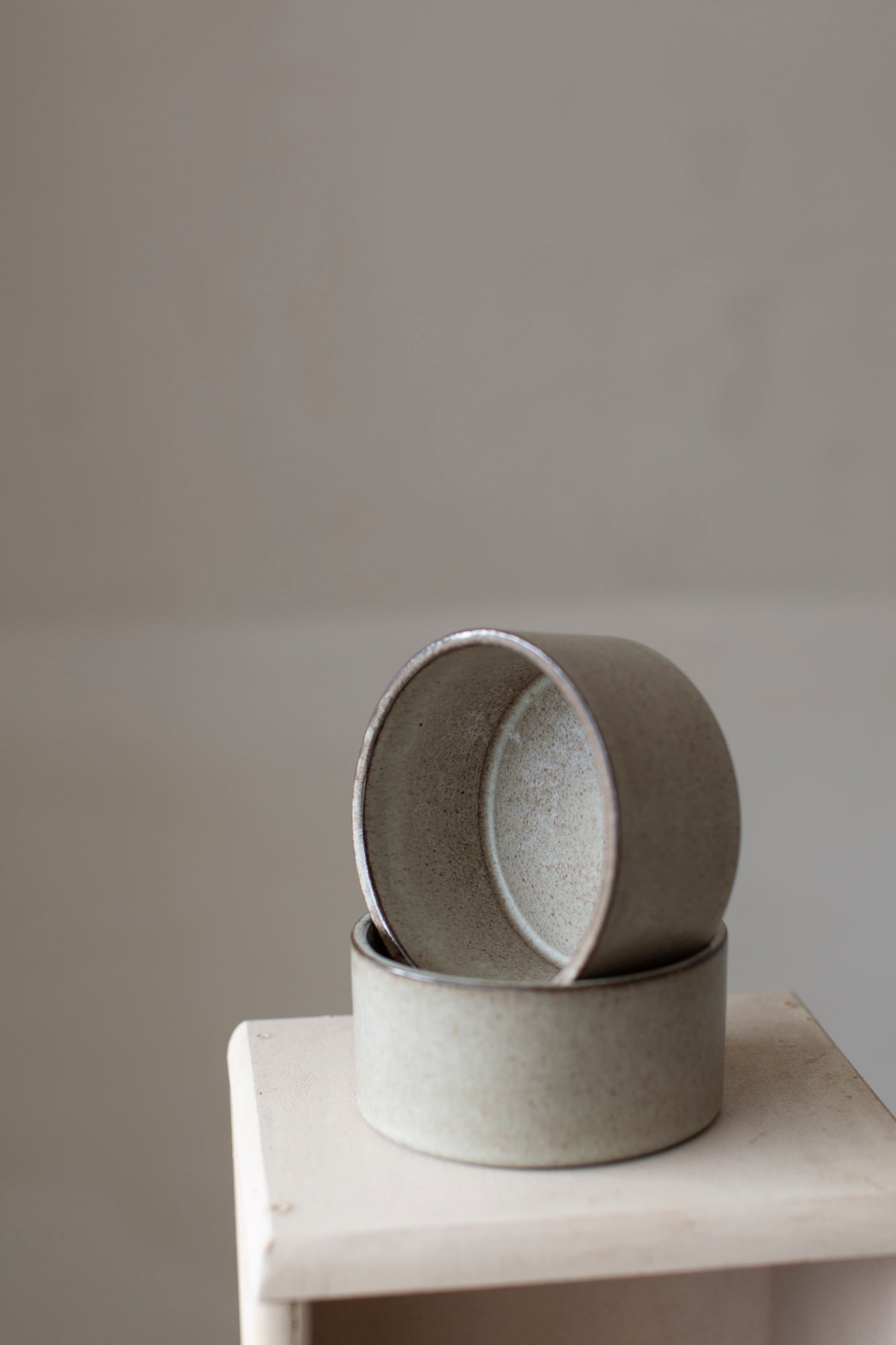 Set of 2 ceramic cups
