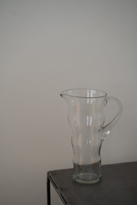 Glass serving pitcher