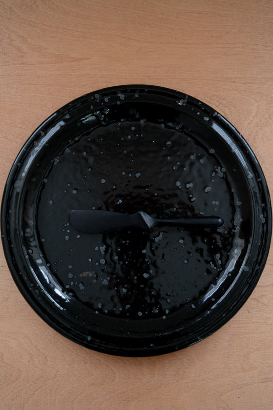 Ceramic black glazed decorative plate
