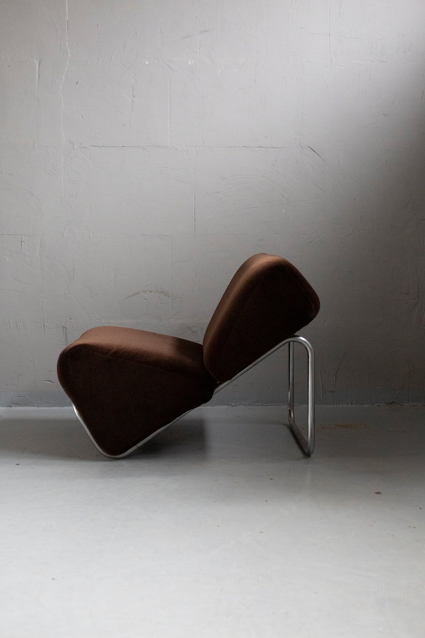 Brown velvet accent 'Trend module' lounge chair TH Brown